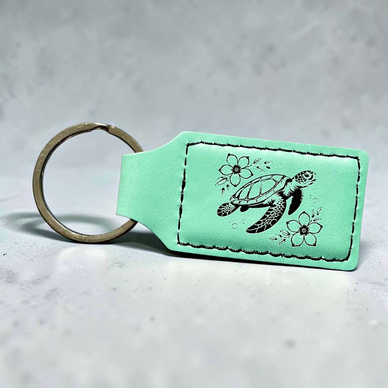 sea-turtle-seafoam-keychain